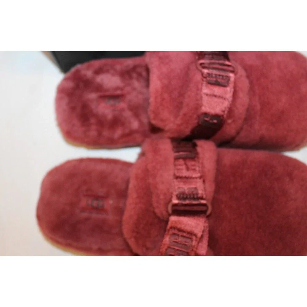 UGG WOMEN 9 MEN 7 SHEARLING LINED CLOG SLIPPERS NIB BURGUNDY NIB
